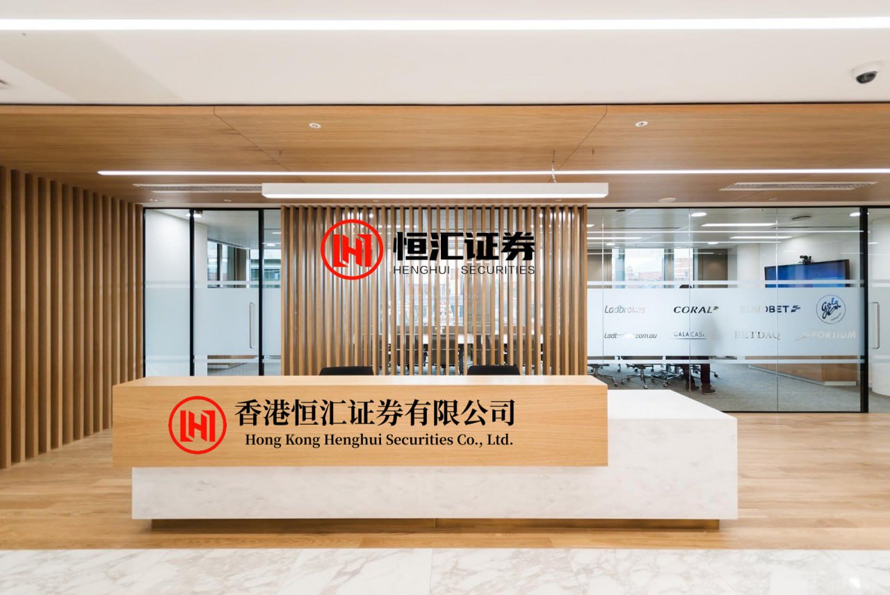 小额配资平台 特朗普下“通牒”：27日是乌接受美和平计划最后期限！泽连斯基：要么失去尊严，要么冒着失去关键伙伴的风险！普京发声......